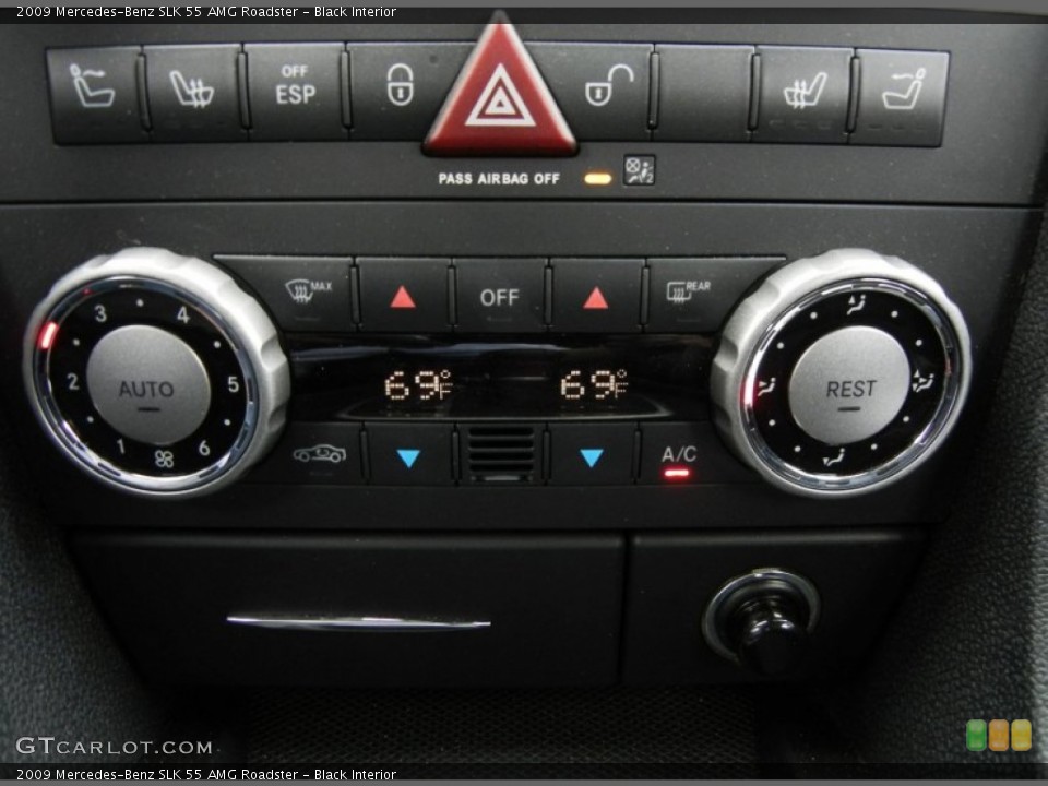 Black Interior Controls for the 2009 Mercedes-Benz SLK 55 AMG Roadster #54527934