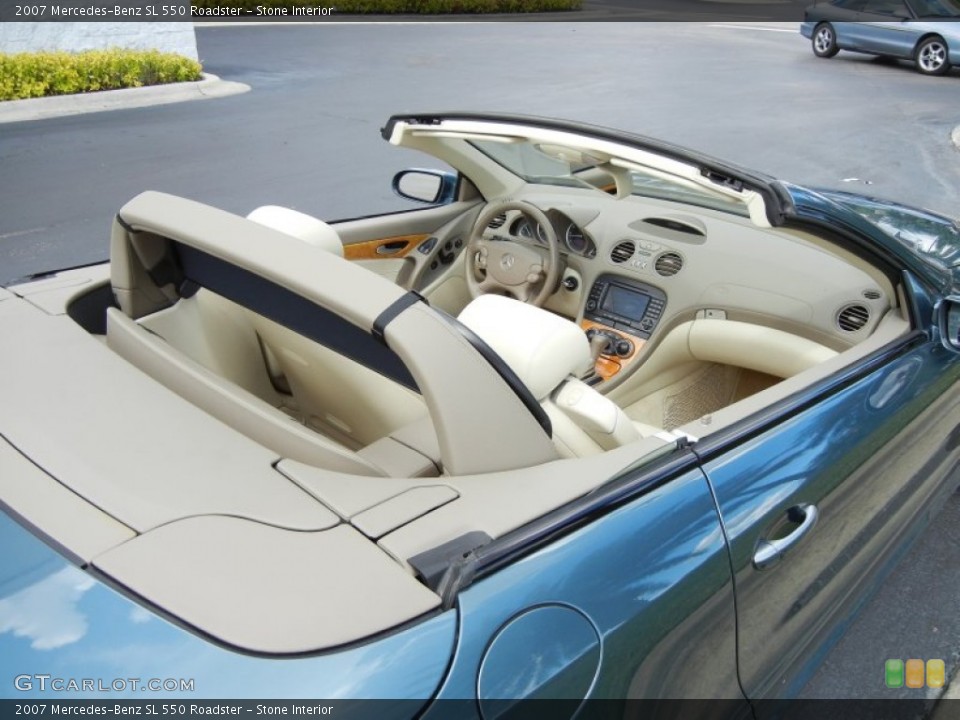 Stone Interior Photo for the 2007 Mercedes-Benz SL 550 Roadster #54528677