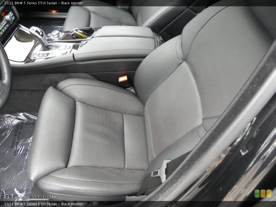 Black Interior Photo for the 2011 BMW 5 Series 550i Sedan #54531293