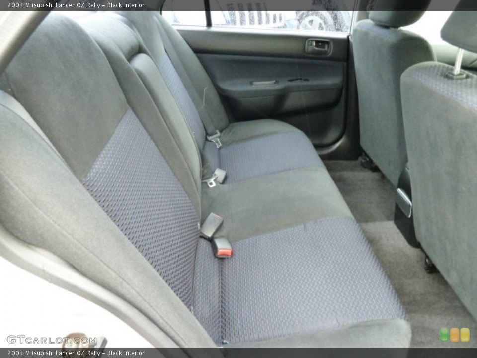 Black Interior Photo for the 2003 Mitsubishi Lancer OZ Rally #54531515