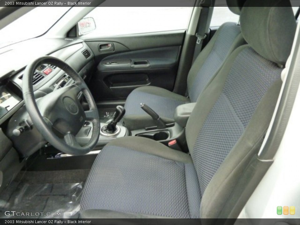 Black Interior Photo for the 2003 Mitsubishi Lancer OZ Rally #54531527