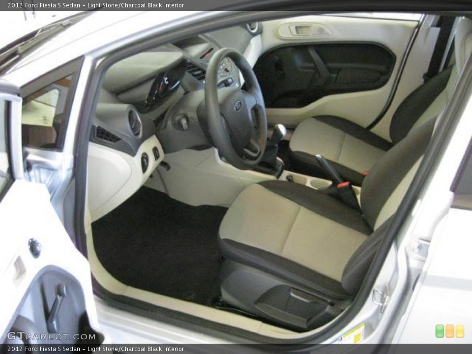 Light Stone/Charcoal Black Interior Photo for the 2012 Ford Fiesta S Sedan #54535507