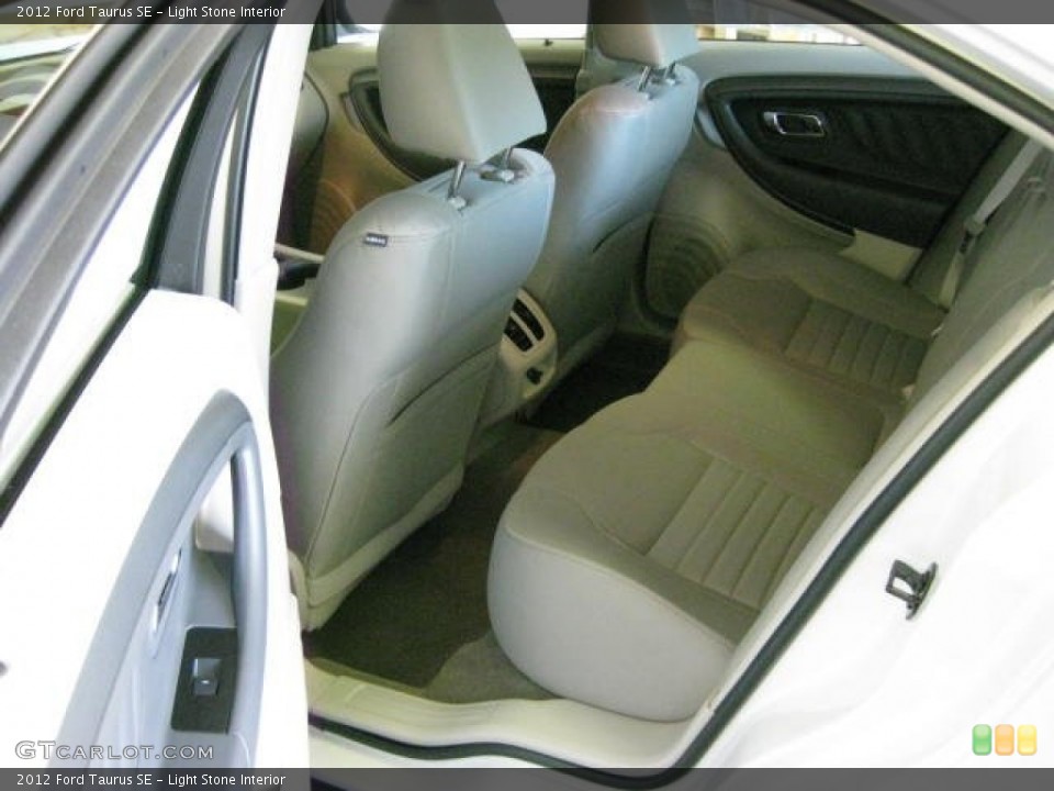 Light Stone Interior Photo for the 2012 Ford Taurus SE #54537631