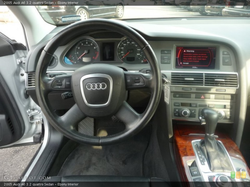Ebony Interior Dashboard for the 2005 Audi A6 3.2 quattro Sedan #54539400