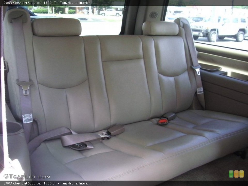 Tan/Neutral Interior Photo for the 2003 Chevrolet Suburban 1500 LT #54539874