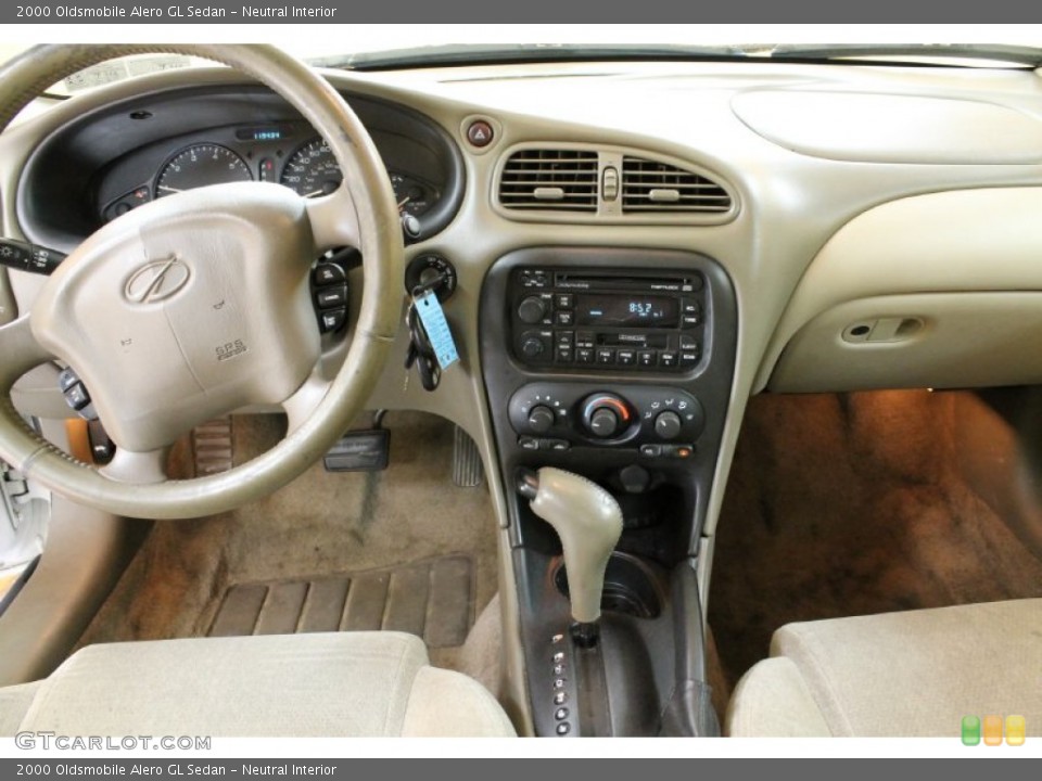Neutral Interior Dashboard for the 2000 Oldsmobile Alero GL Sedan #54541488