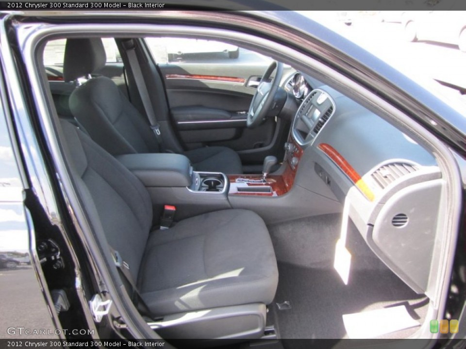 Black Interior Photo for the 2012 Chrysler 300  #54548961