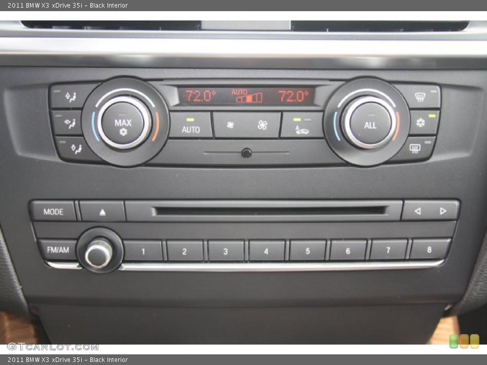 Black Interior Controls for the 2011 BMW X3 xDrive 35i #54549366