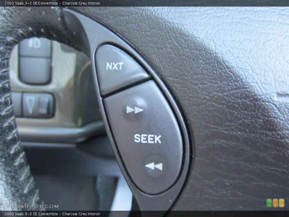 Charcoal Grey Interior Controls for the 2003 Saab 9-3 SE Convertible #54555066