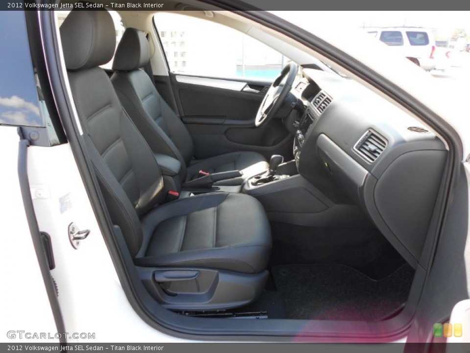 Titan Black Interior Photo for the 2012 Volkswagen Jetta SEL Sedan #54555327