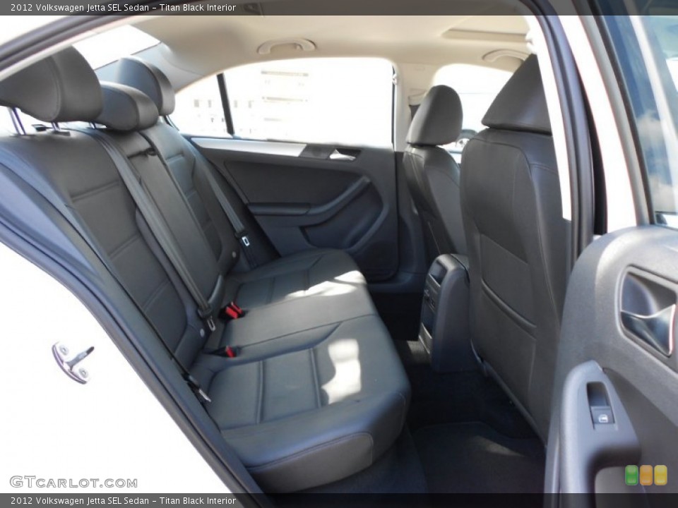 Titan Black Interior Photo for the 2012 Volkswagen Jetta SEL Sedan #54555336