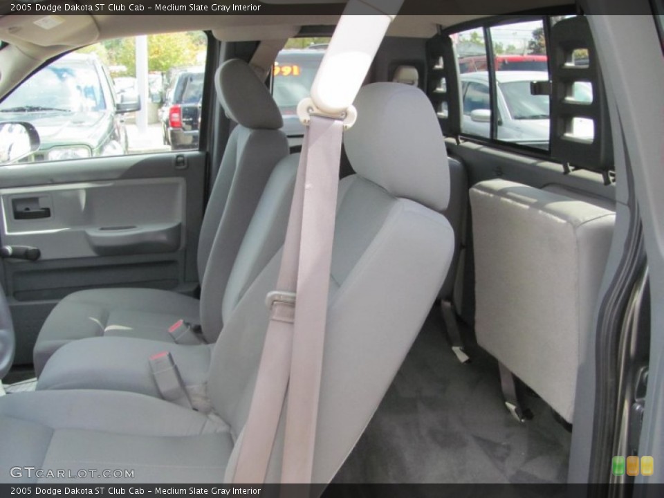 Medium Slate Gray Interior Photo for the 2005 Dodge Dakota ST Club Cab #54558618