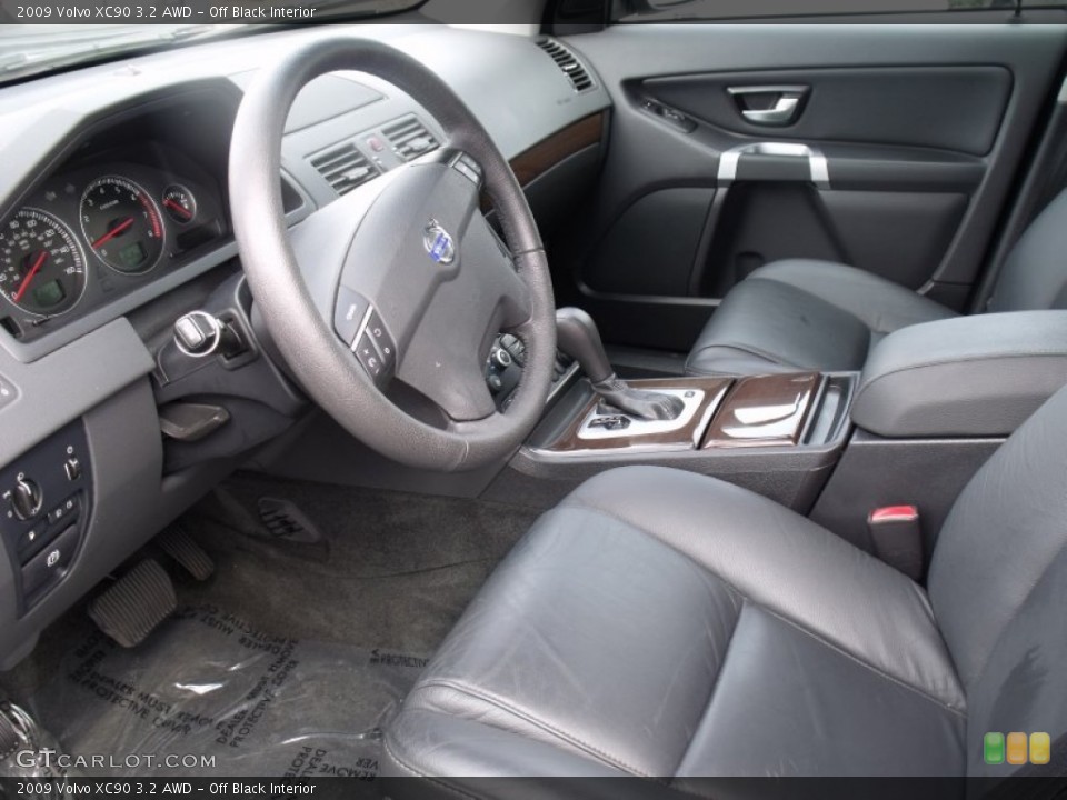 Off Black Interior Photo for the 2009 Volvo XC90 3.2 AWD #54564034