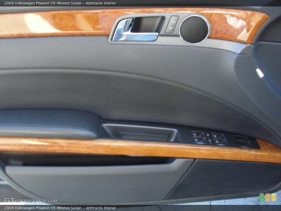 Anthracite Interior Door Panel for the 2004 Volkswagen Phaeton V8 4Motion Sedan #54575079