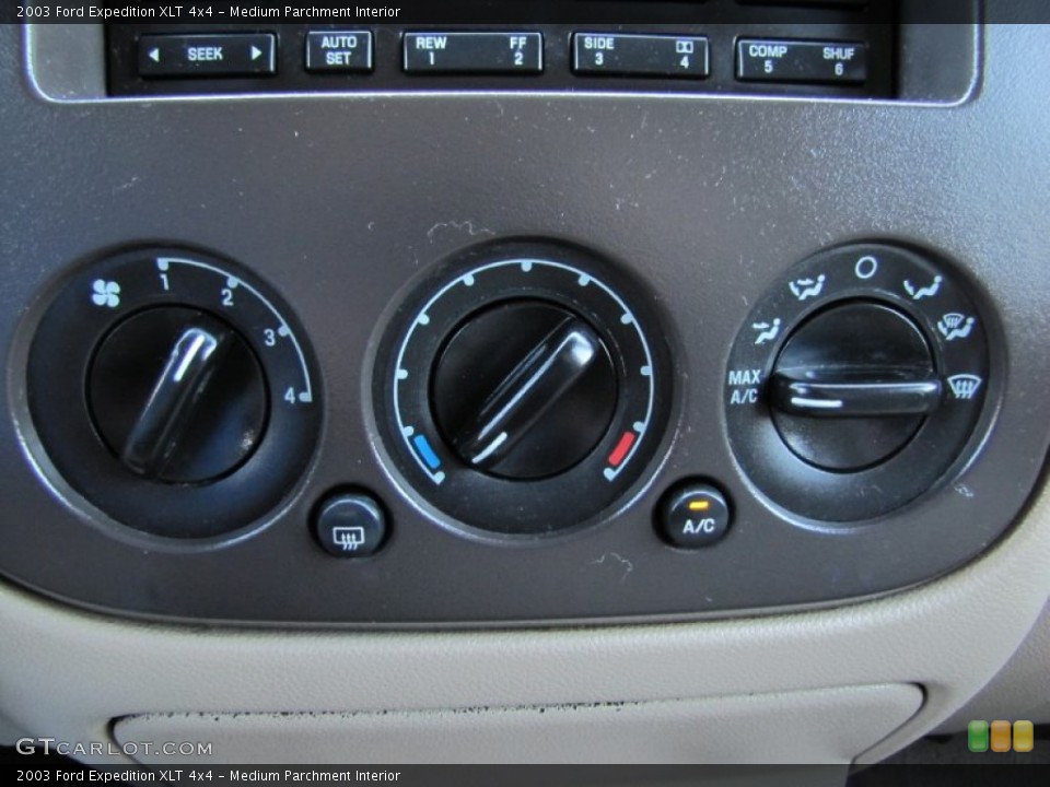 Medium Parchment Interior Controls for the 2003 Ford Expedition XLT 4x4 #54578822
