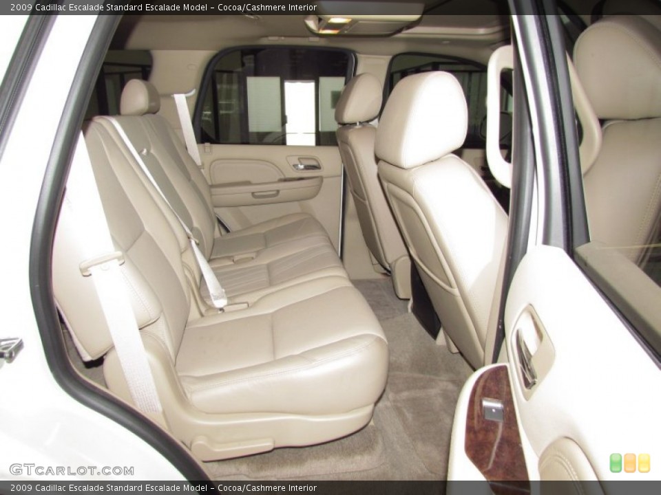 Cocoa/Cashmere Interior Photo for the 2009 Cadillac Escalade  #54586173