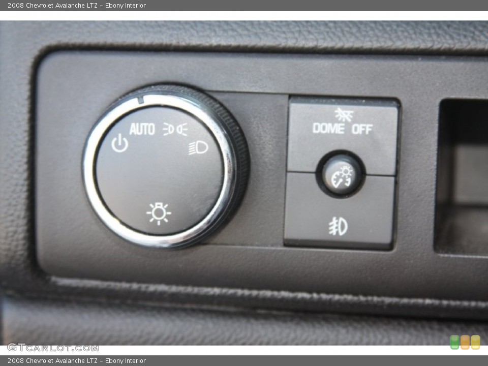 Ebony Interior Controls for the 2008 Chevrolet Avalanche LTZ #54594083