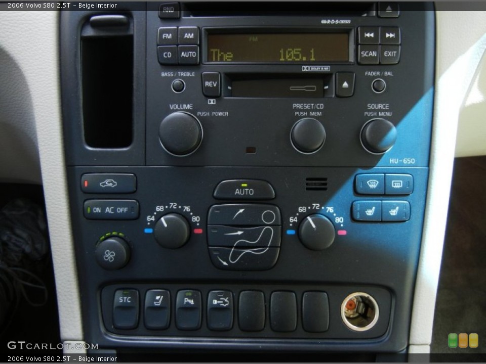 Beige Interior Controls for the 2006 Volvo S80 2.5T #54596117