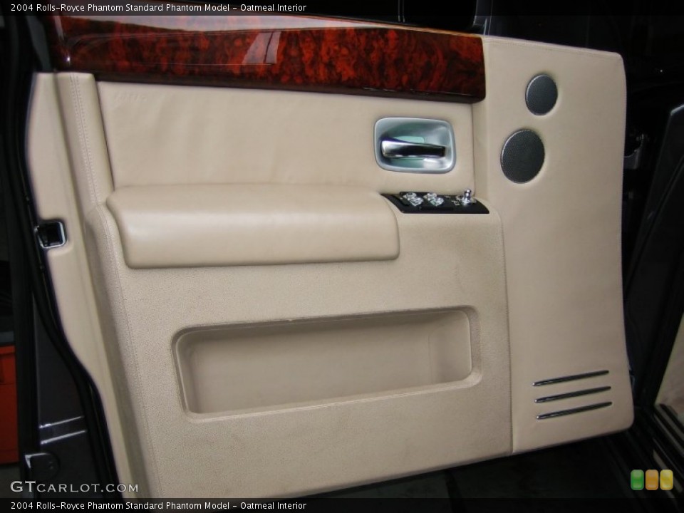 Oatmeal Interior Door Panel for the 2004 Rolls-Royce Phantom  #54597428