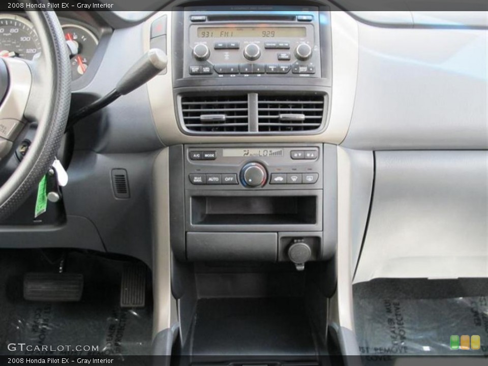 Gray Interior Controls for the 2008 Honda Pilot EX #54599873