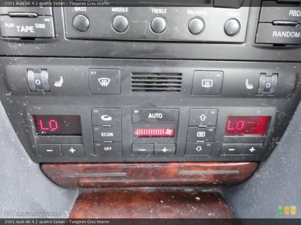 Tungsten Grey Interior Controls for the 2001 Audi A6 4.2 quattro Sedan #54602954