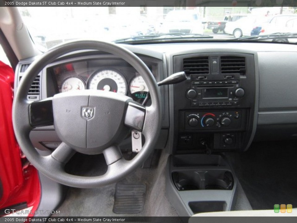 Medium Slate Gray Interior Dashboard for the 2005 Dodge Dakota ST Club Cab 4x4 #54604925
