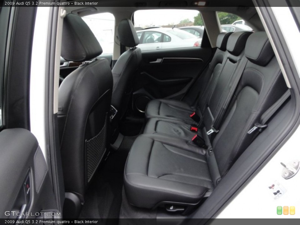 Black Interior Photo for the 2009 Audi Q5 3.2 Premium quattro #54604961