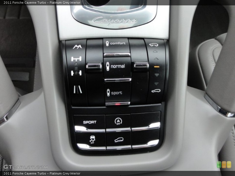 Platinum Grey Interior Controls for the 2011 Porsche Cayenne Turbo #54605508