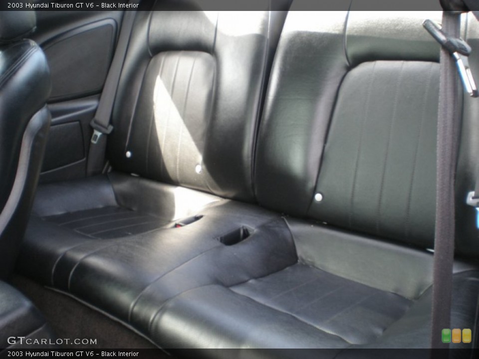 Black Interior Photo for the 2003 Hyundai Tiburon GT V6 #54608043