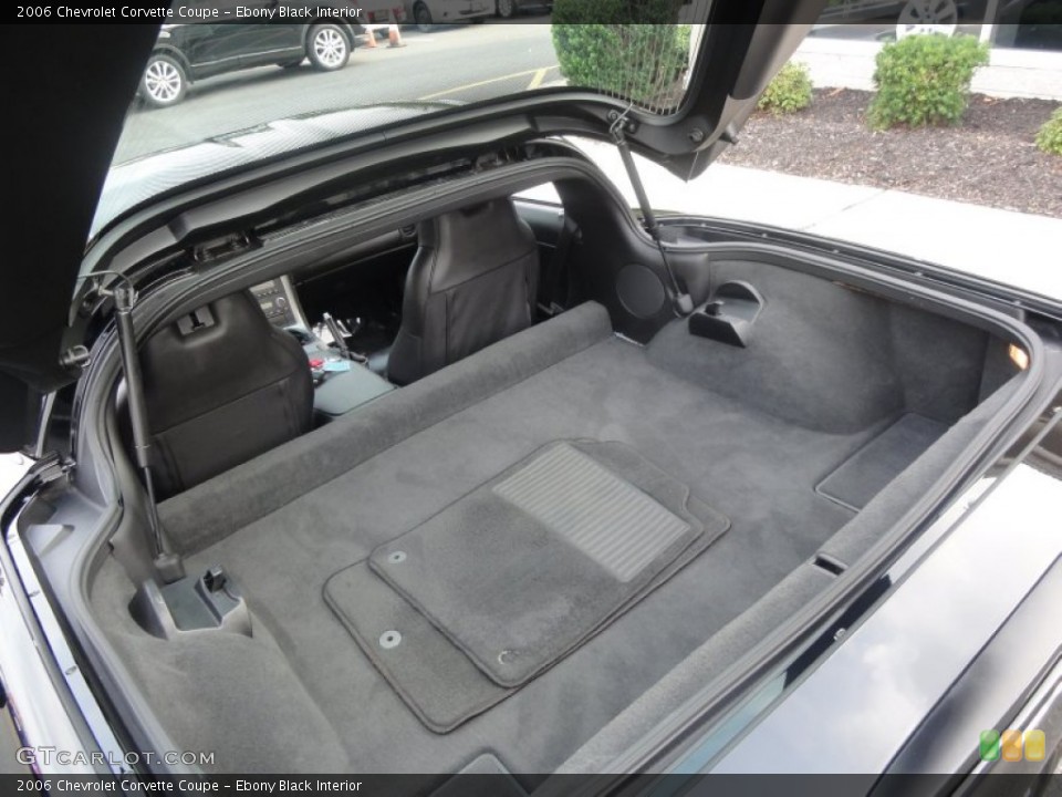 Ebony Black Interior Trunk for the 2006 Chevrolet Corvette Coupe #54610350