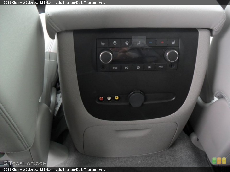 Light Titanium/Dark Titanium Interior Controls for the 2012 Chevrolet Suburban LTZ 4x4 #54612648