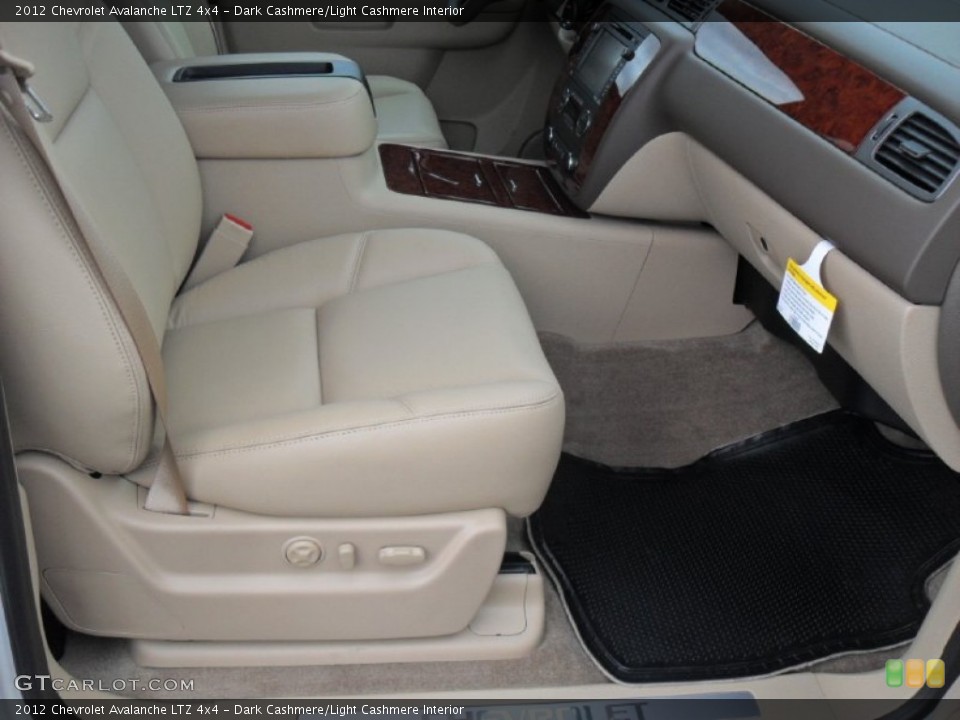 Dark Cashmere/Light Cashmere Interior Photo for the 2012 Chevrolet Avalanche LTZ 4x4 #54612942