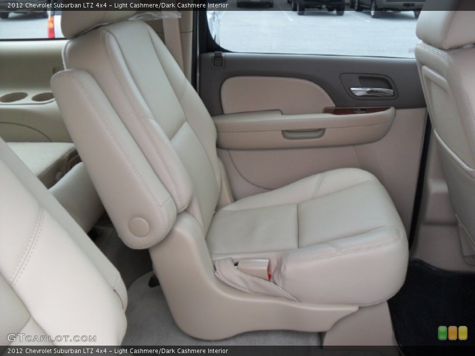 Light Cashmere/Dark Cashmere Interior Photo for the 2012 Chevrolet Suburban LTZ 4x4 #54613174