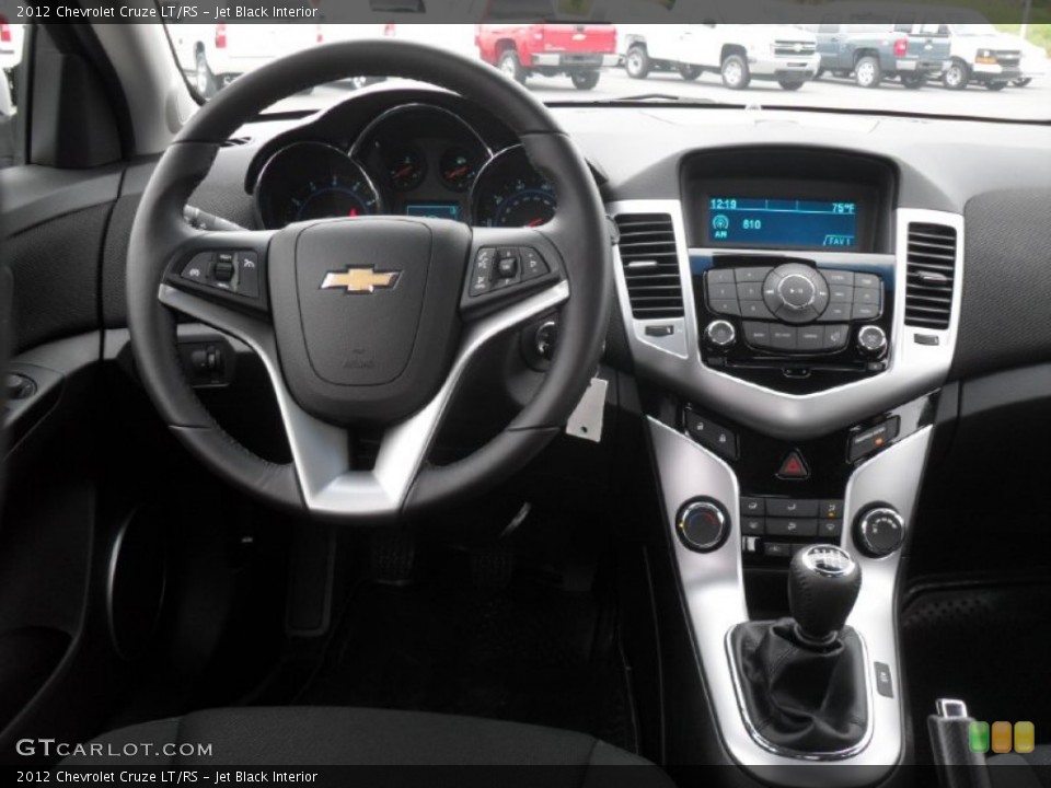 Jet Black Interior Dashboard for the 2012 Chevrolet Cruze LT/RS #54614988