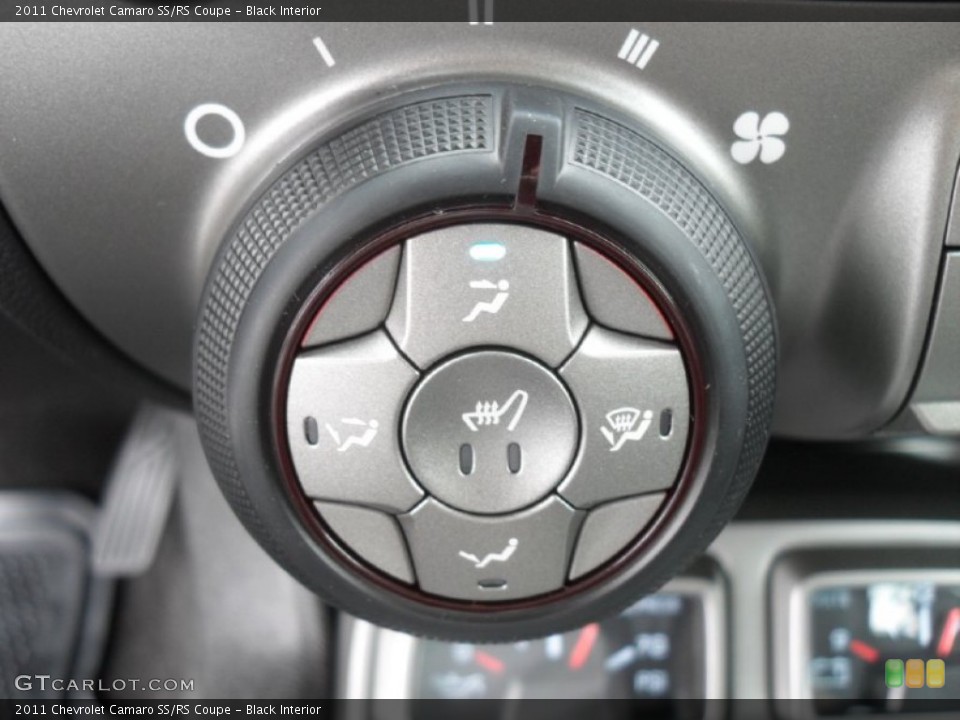 Black Interior Controls for the 2011 Chevrolet Camaro SS/RS Coupe #54616878