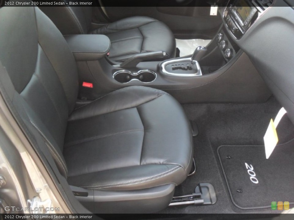 Black Interior Photo for the 2012 Chrysler 200 Limited Sedan #54620466