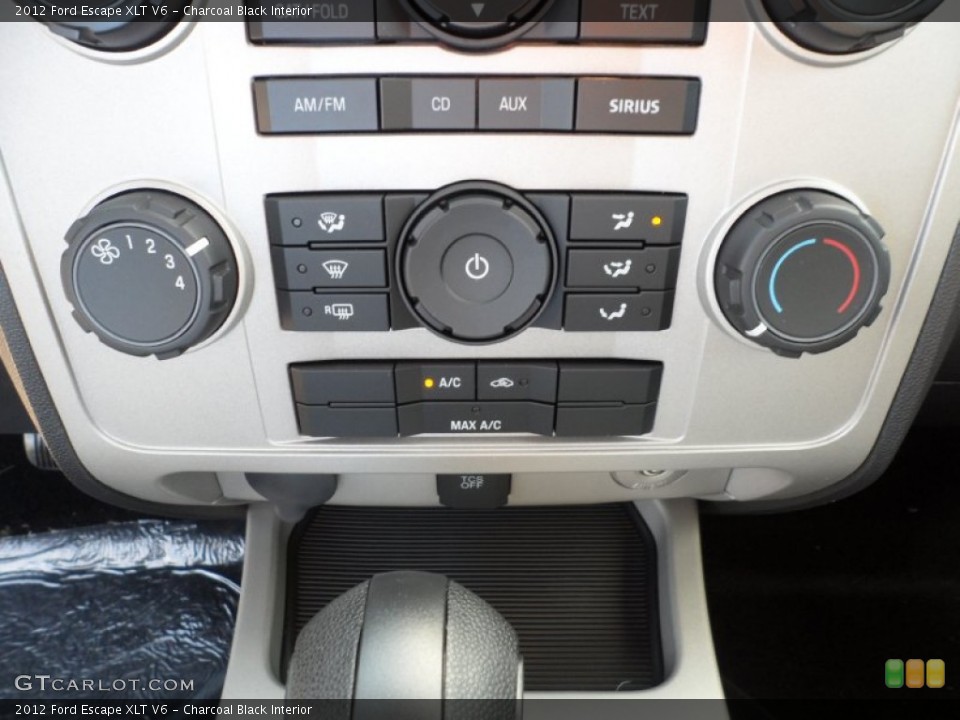 Charcoal Black Interior Controls for the 2012 Ford Escape XLT V6 #54622391