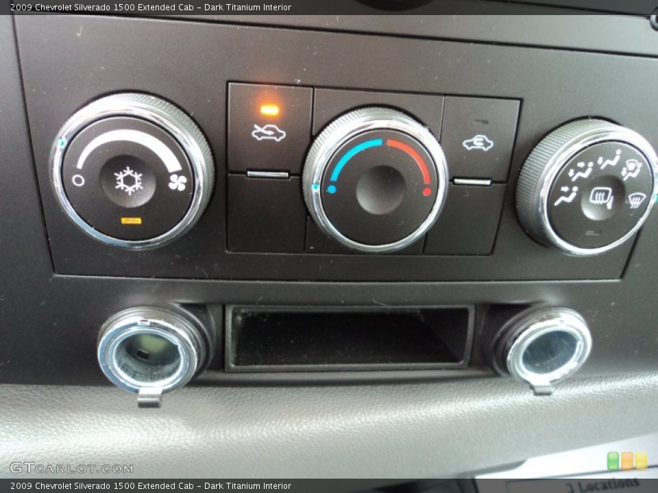 Dark Titanium Interior Controls for the 2009 Chevrolet Silverado 1500 Extended Cab #54622644