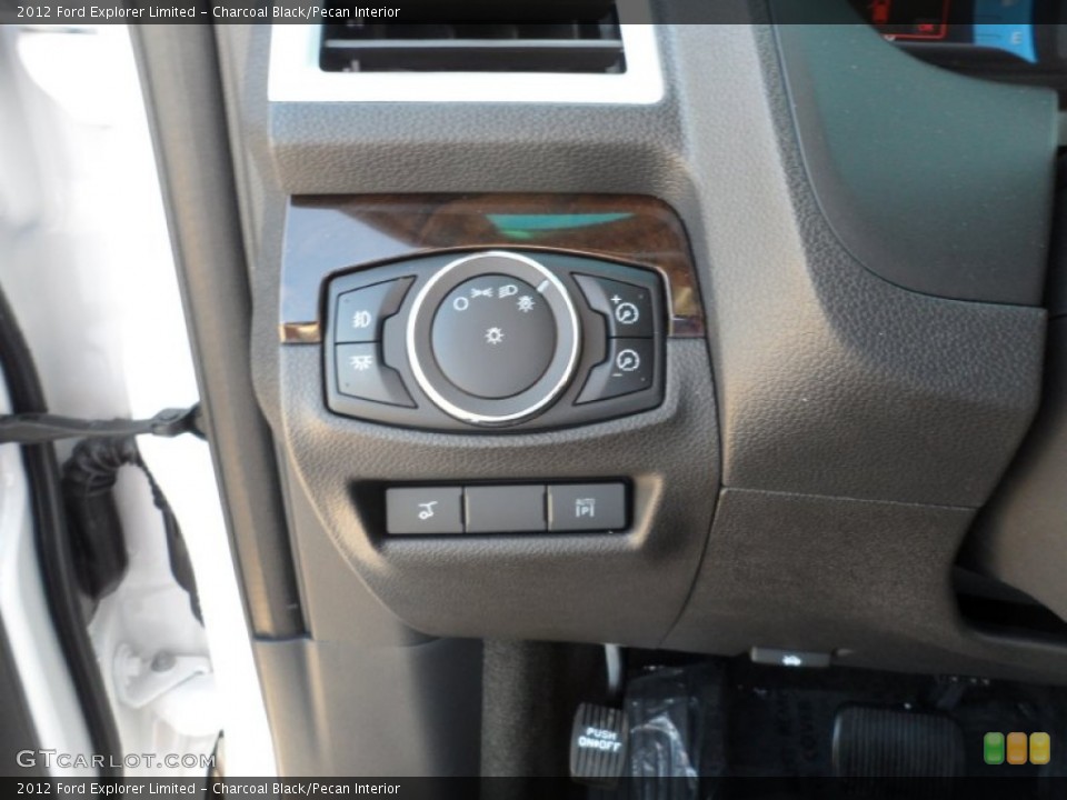 Charcoal Black/Pecan Interior Controls for the 2012 Ford Explorer Limited #54622788