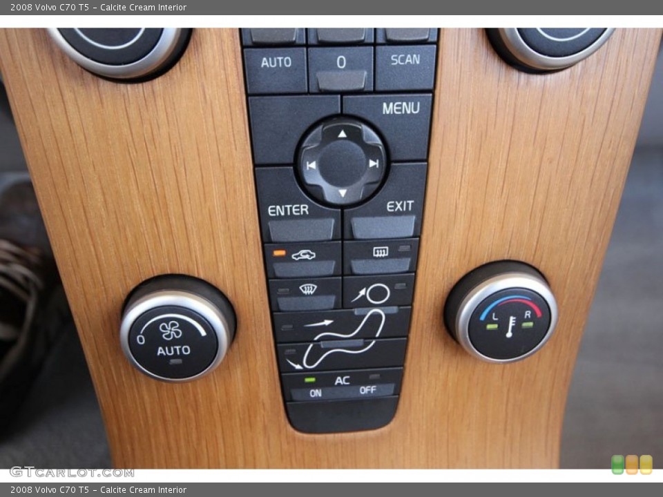 Calcite Cream Interior Controls for the 2008 Volvo C70 T5 #54631287