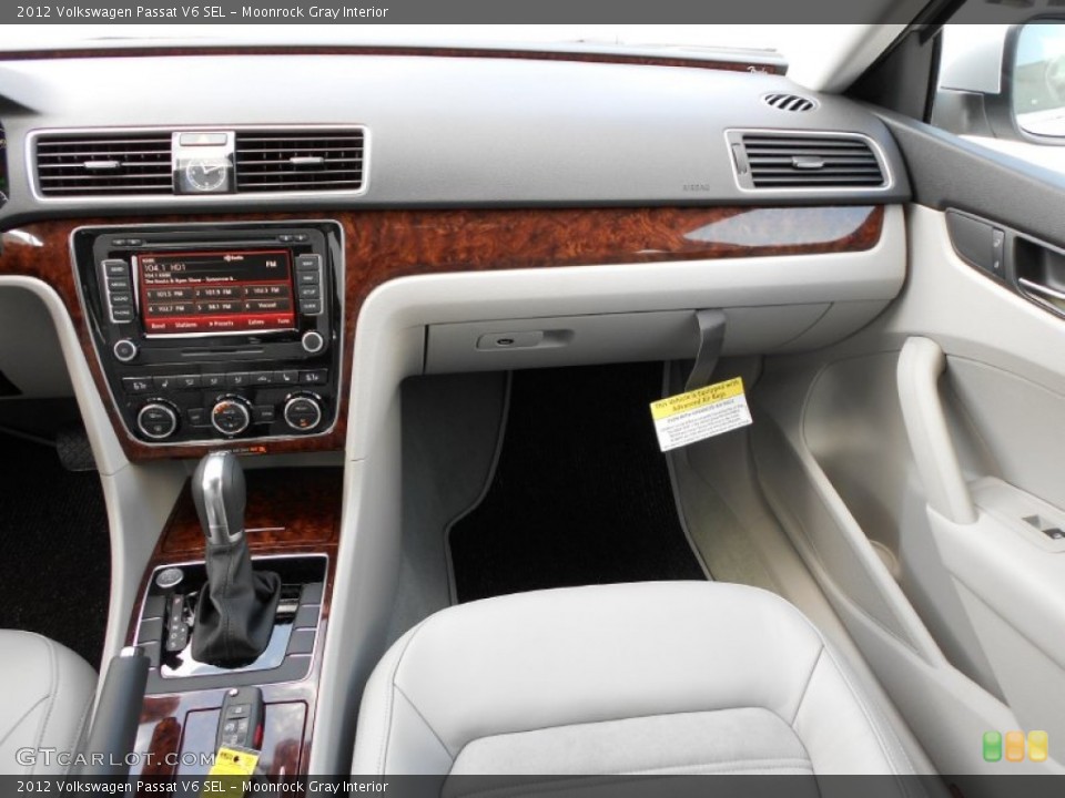 Moonrock Gray Interior Dashboard for the 2012 Volkswagen Passat V6 SEL #54643221