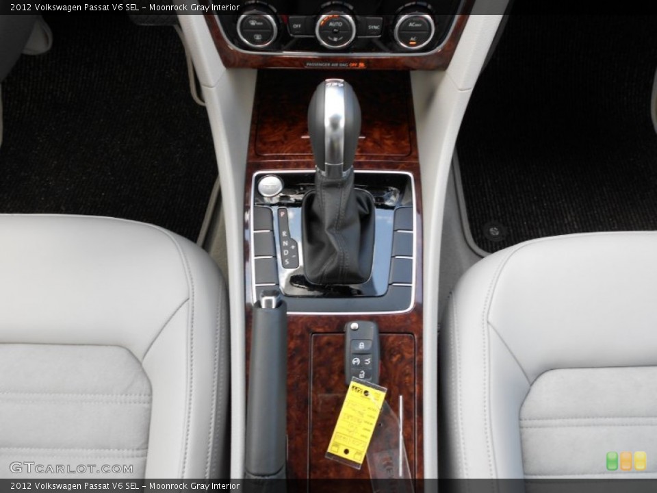 Moonrock Gray Interior Transmission for the 2012 Volkswagen Passat V6 SEL #54643248