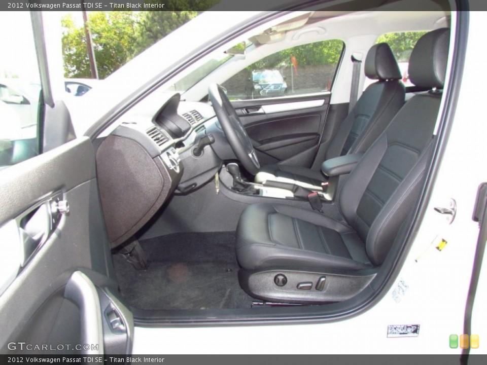 Titan Black Interior Photo for the 2012 Volkswagen Passat TDI SE #54647277