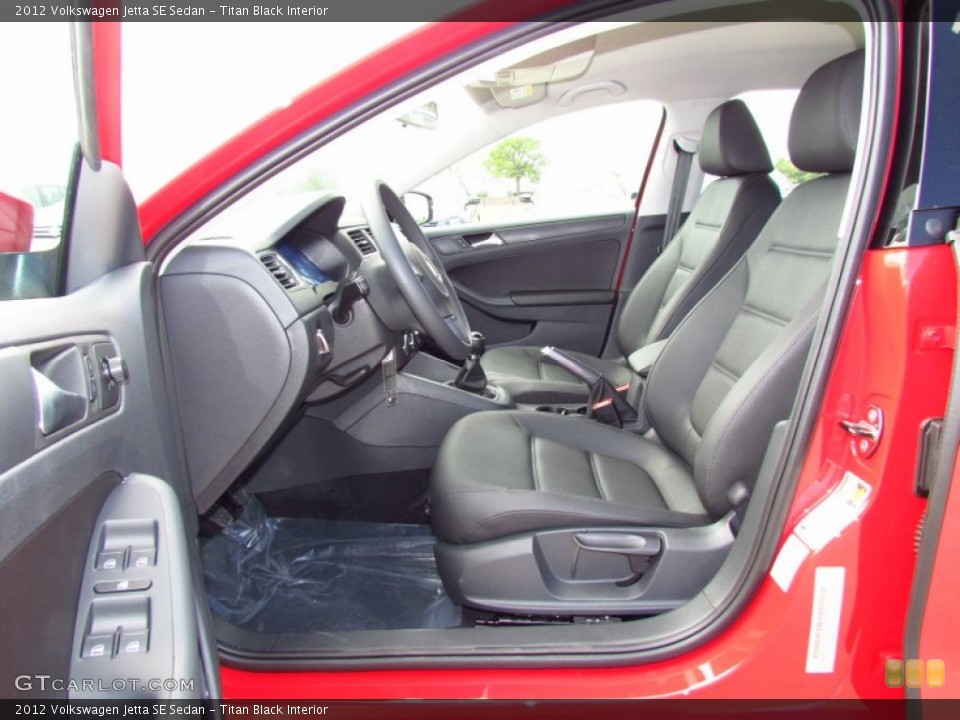 Titan Black Interior Photo for the 2012 Volkswagen Jetta SE Sedan #54647436
