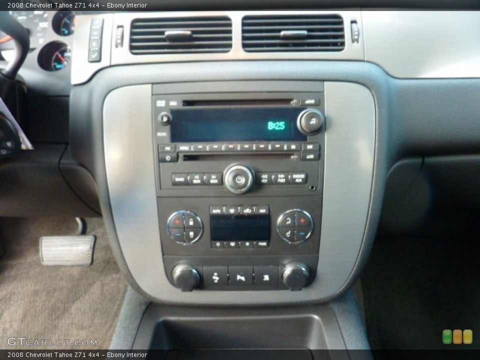 Ebony Interior Controls for the 2008 Chevrolet Tahoe Z71 4x4 #54655659