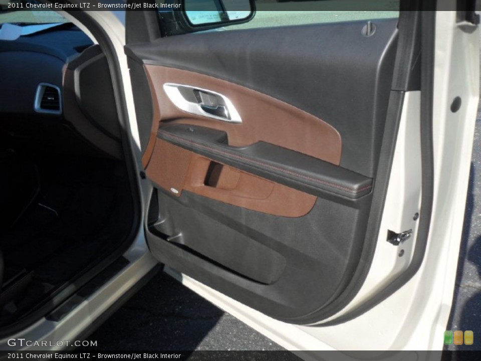 Brownstone/Jet Black Interior Door Panel for the 2011 Chevrolet Equinox LTZ #54660297