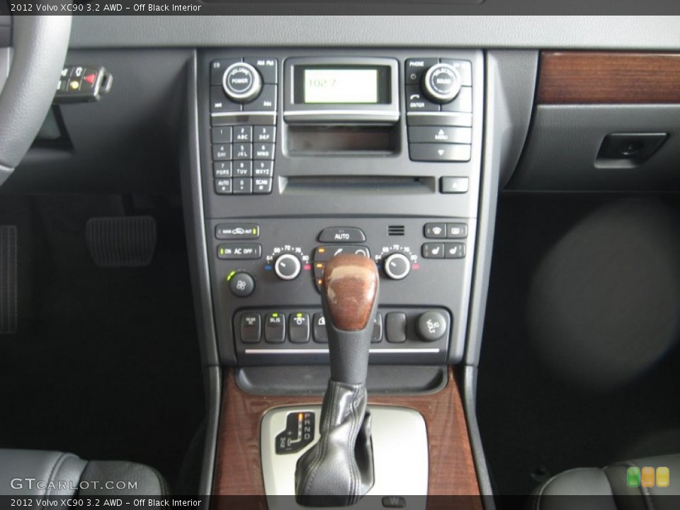 Off Black Interior Controls for the 2012 Volvo XC90 3.2 AWD #54662382