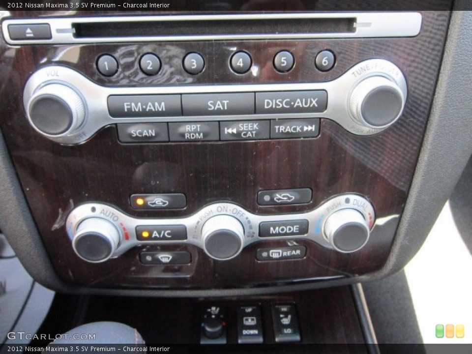 Charcoal Interior Controls for the 2012 Nissan Maxima 3.5 SV Premium #54662430