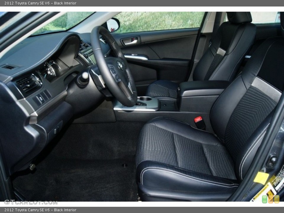 Black Interior Photo for the 2012 Toyota Camry SE V6 #54674529