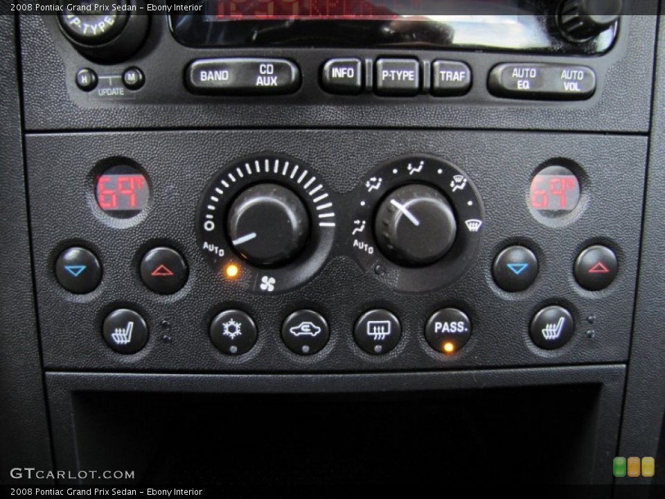 Ebony Interior Controls for the 2008 Pontiac Grand Prix Sedan #54675849